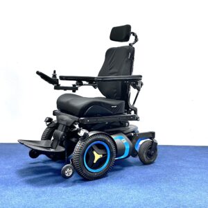 Ex-Demo F5 Corpus Powerchair Blue (4)